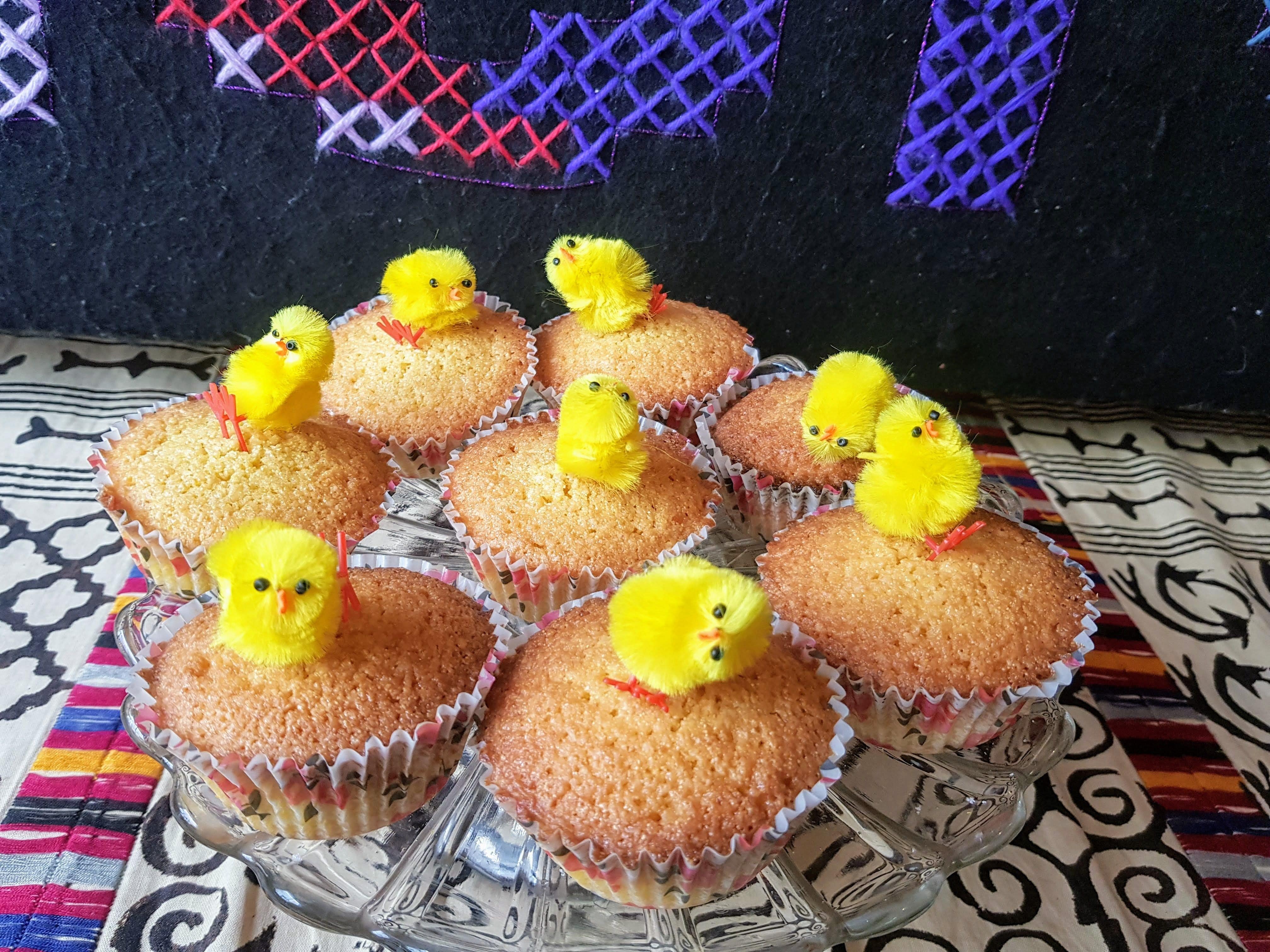 Fairy cakes decorated with little Easter chicks